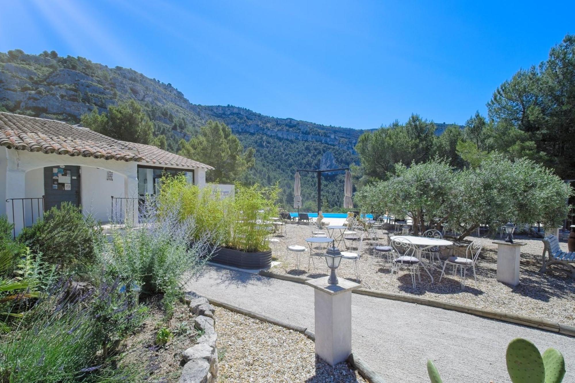 B&B Villa Chante Coucou Fontaine-de-Vaucluse Esterno foto